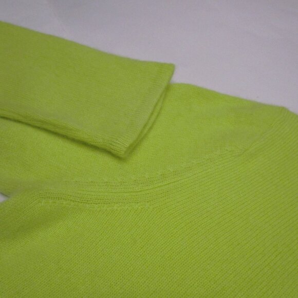 Chartreuse CASHMERE Pullover Sweater V Neck Polo Cuddly Knit Luxury - Picture 8 of 14